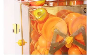 Presse-fruits orange commercial professionnel d'acier inoxydable avec le couvercle de plastique transparent